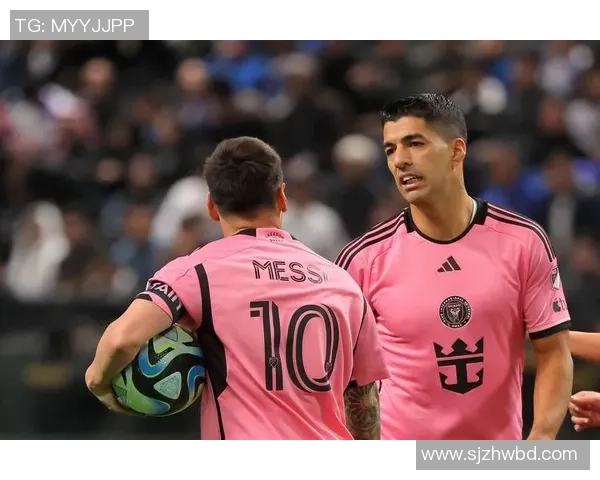 足球接球技艺大师：探索那些令人惊叹的接球瞬间与球星的非凡表现